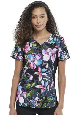 Picture of CK732  TUCN - Cherokee Prints V-Neck Toucan Can Do Anything